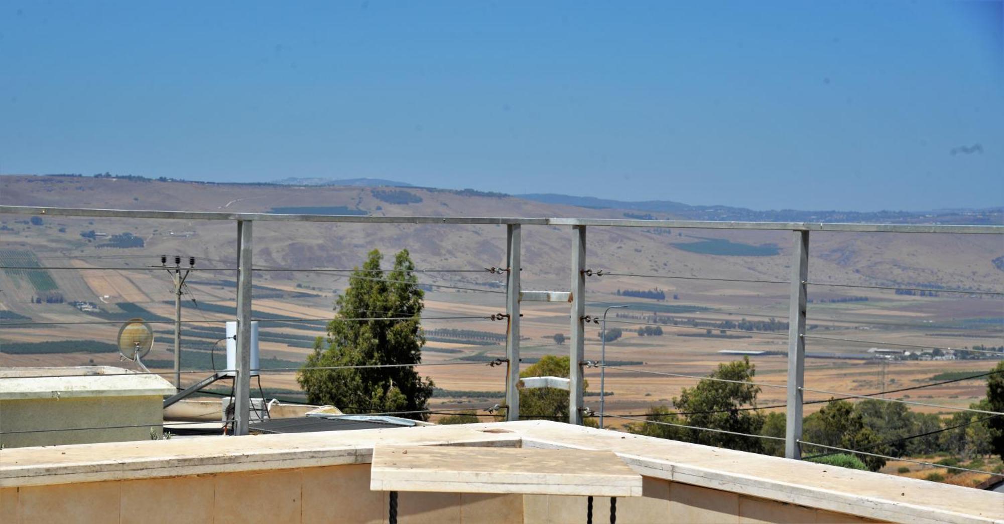 וילה על ההר Villa Poriyya Екстериор снимка